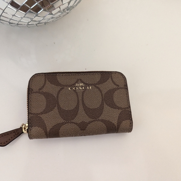 Coach EUC Signature Brown Monogram Small Card Holder Perfect Condition - Picture 2 of 9